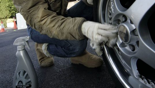 Big alloy wheels 05