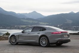 Porsche Panamera Turbo 2017