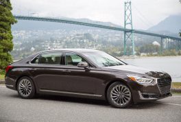 2017 Genesis G90