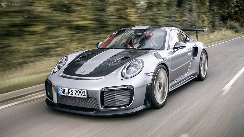 پورشه 911 GT2 RS