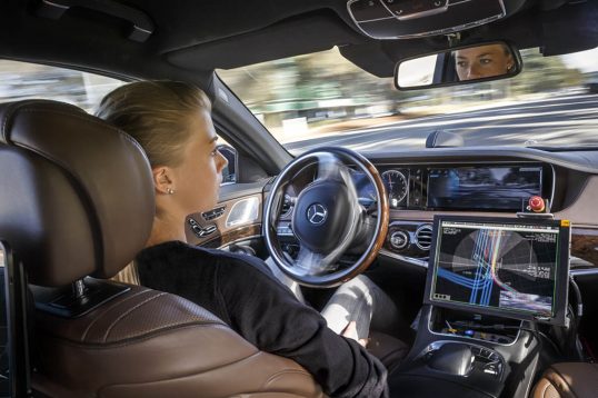 Mercedes-Benz-autonomous