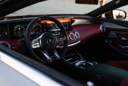 Mercedes-Benz-S63-AMG-Coupe-Review-gear-