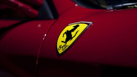 Ferrari Purosangue render concept 2
