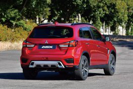 2020 mitsubishi asx 8
