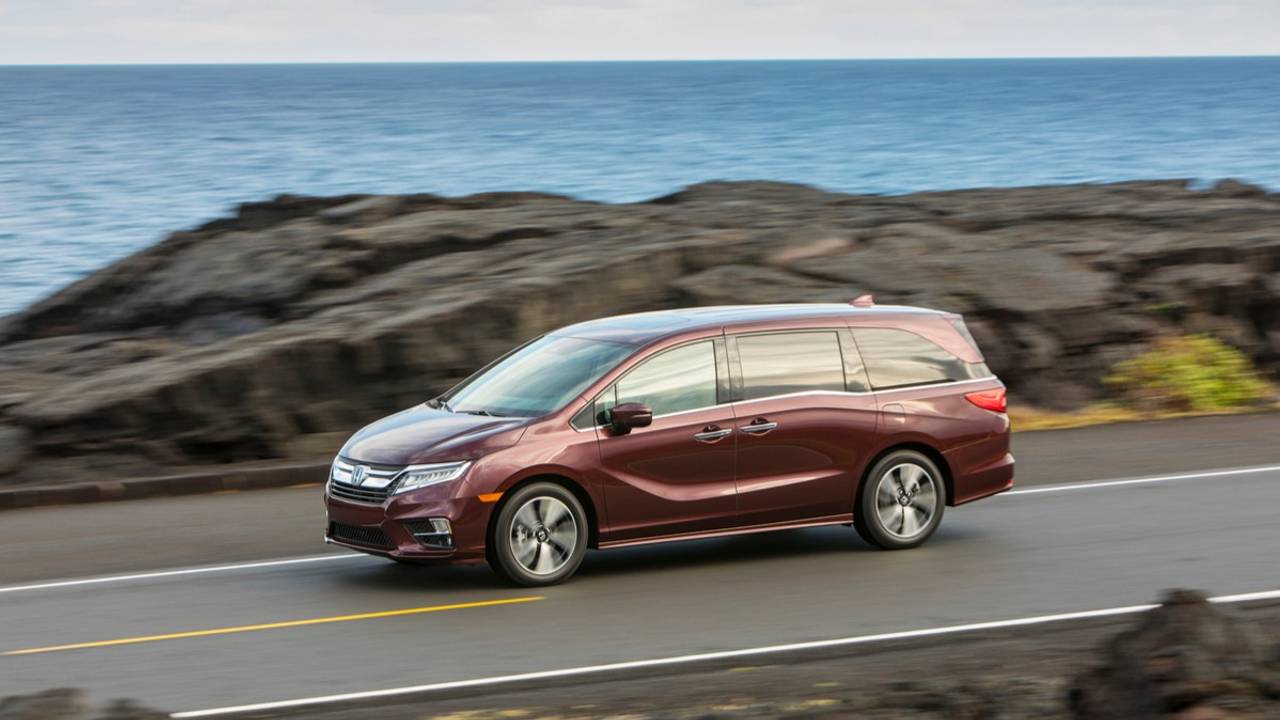 https://www.pedal.ir/wp-content/uploads/2019/04/11-2-honda-odyssey-lx-1-181.jpg