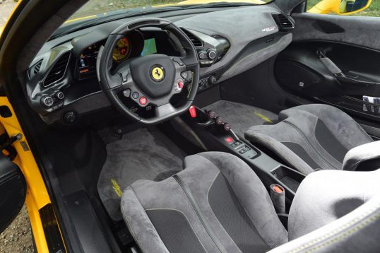 Ferrari 488 Pista Spider