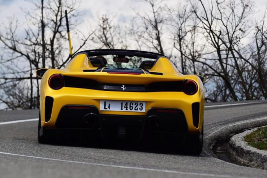 Ferrari 488 Pista Spider