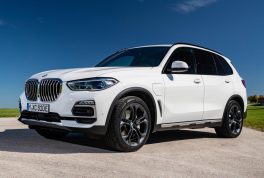 BMW X5 plug-in hybrid