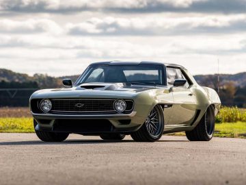 غرش کاماروی 890 اسبی رینگ‌برادرز در نمایشگاه سما