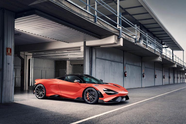 مک لارن 765LT