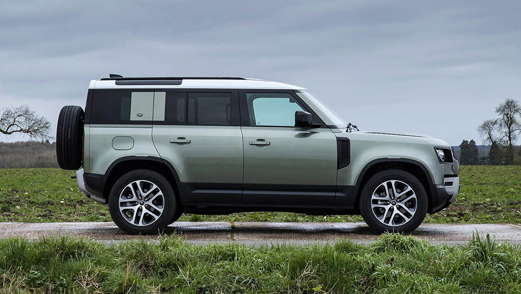 Defender 2020. Ленд Ровер Defender 2020. Новый Land Rover Defender 2020. Лан Дровер Дефендер 2020. Ленд Ровер Дефендер 110.