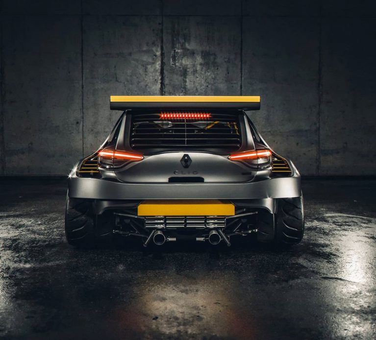 Renault 5 Turbo using the 2020 Clio RS 6