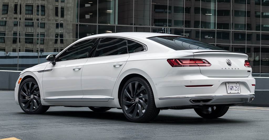 https://www.pedal.ir/wp-content/uploads/2020/05/3-vw-arteon-comp-4.jpg