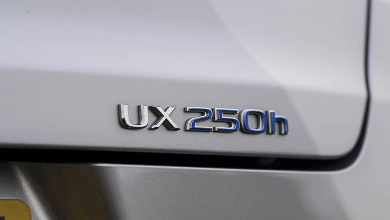 لکسس UX 250h