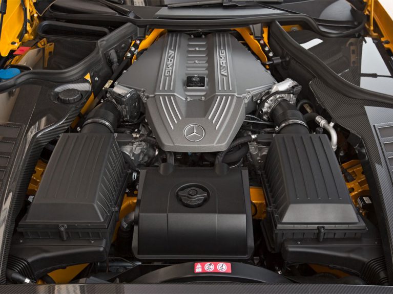 1.Mercedes 767x575 - مروری بر قوی‌ترین پیشرانه‌های V8 تنفس طبیعی دنیا