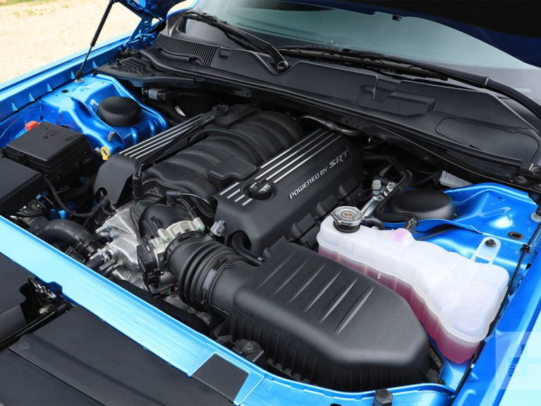8.Chrysler 767x575 - مروری بر قوی‌ترین پیشرانه‌های V8 تنفس طبیعی دنیا