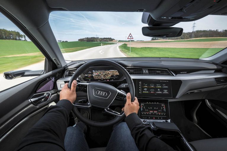 Audi Steering Wheels 12 767x511 - نگاهی به فرمان محصولات آئودی، پیچیده‌تر از آنچه فکر می‌کنید!