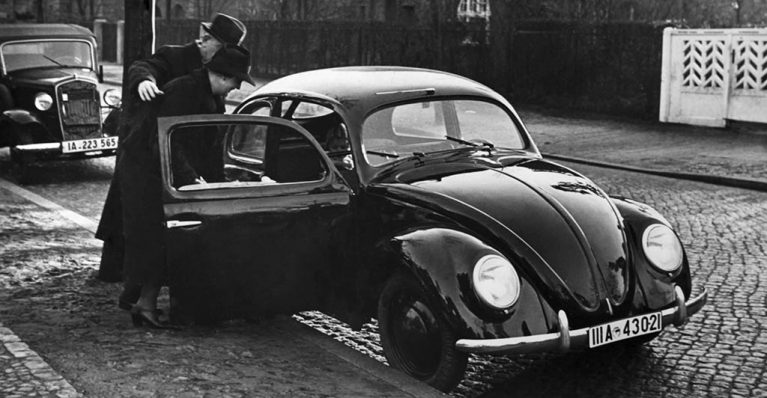 vw beetle 04 767x398 - مروری بر تاریخچه فولکس‌واگن بیتل مردمی‌ترین خودروی جهان
