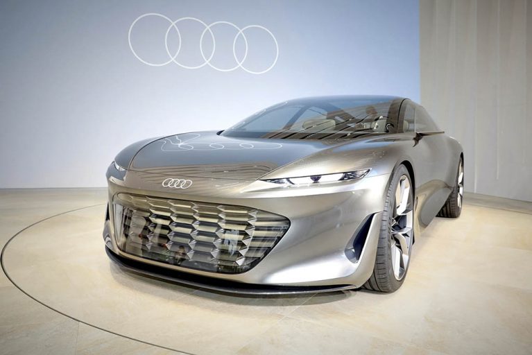Audi GrandSphere Concept A8 41 767x512 - هر آنچه درباره آئودی A8 ای-ترون می‌دانیم