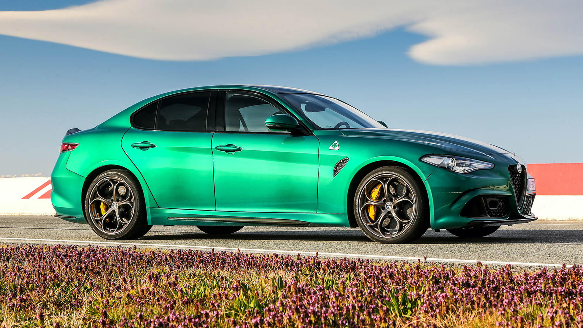 آلفا رومئو جولیا / Alfa Romeo Giulia