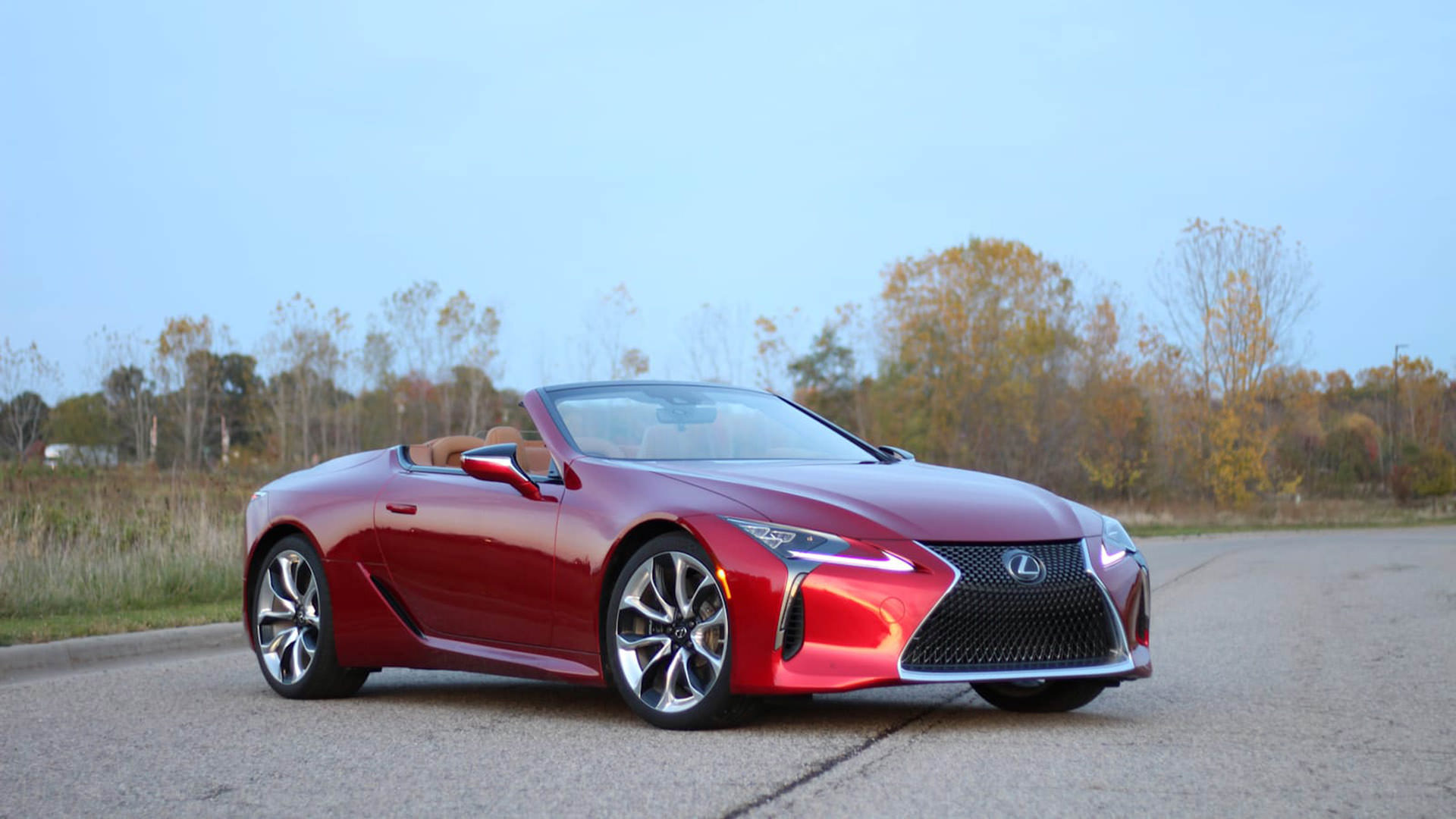 بکسوس ال سی / Lexus LC قرمز رنگ