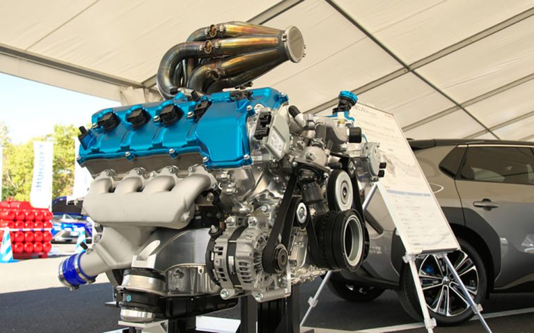 hydrogen-v8-yamaha-toyota