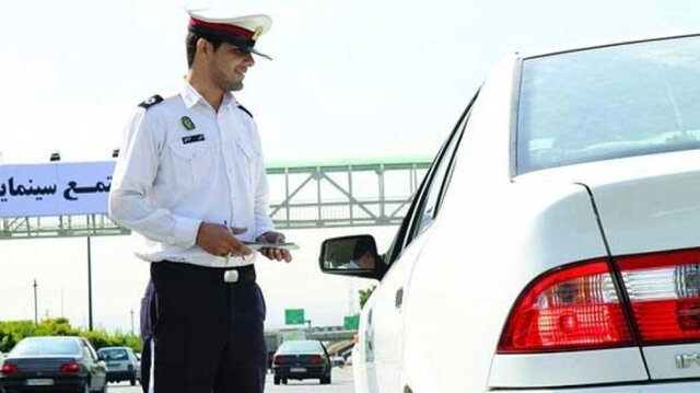 عدم رعایت قوانین راهنمایی و رانندگی، منجر به جرایم رانندگی میشود.