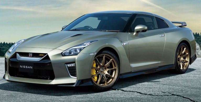 نیسان جی تی آر NISSAN GT-R