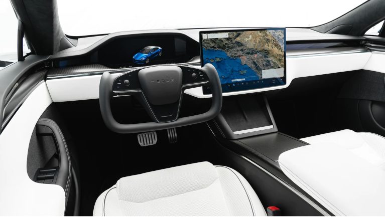 کابین تسلا مدل S پلد ساخت 2022