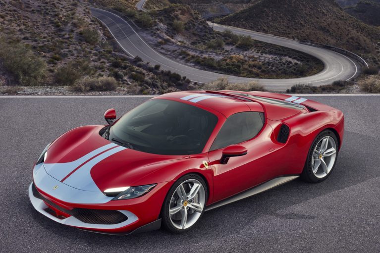 فراری 296 GTS / Ferrari قرمز رنگ
