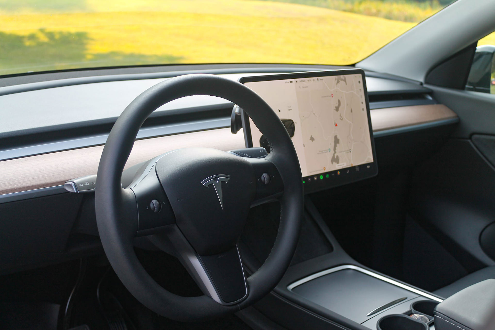 خودروی الکتریکی / electric car نمایشگر تسلا