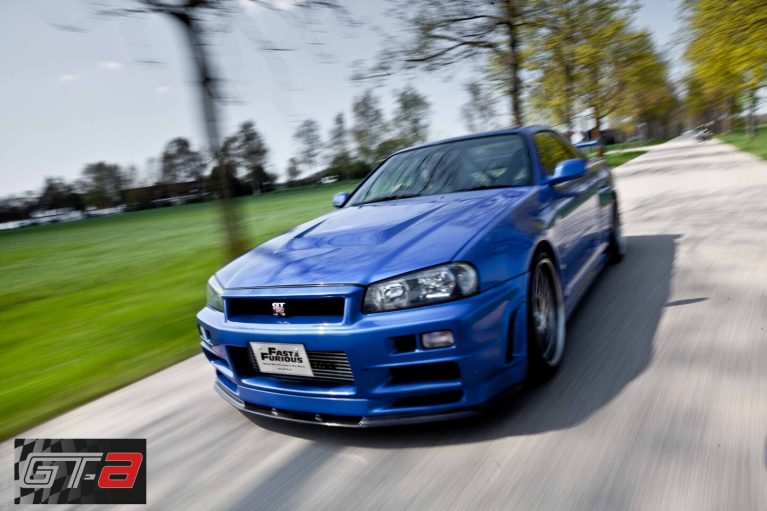 نیسان اسکای لاین GT-R R34