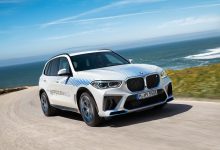 خودروی هیدروژنی بی ام و آی ایکس 5 / BMW iX5 Hydrogen Car در جاده