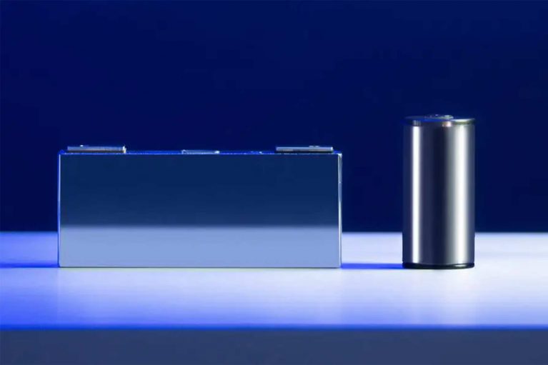 باتری خودروی برقی بی ام و / BMW-electric-car-battery