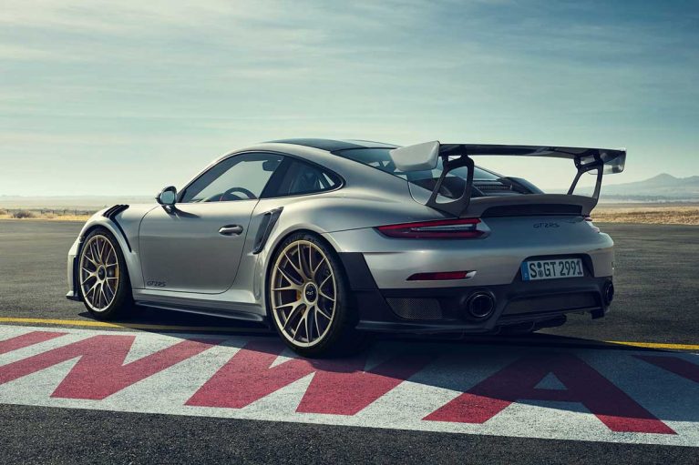 پورشه 911 GT2 RS