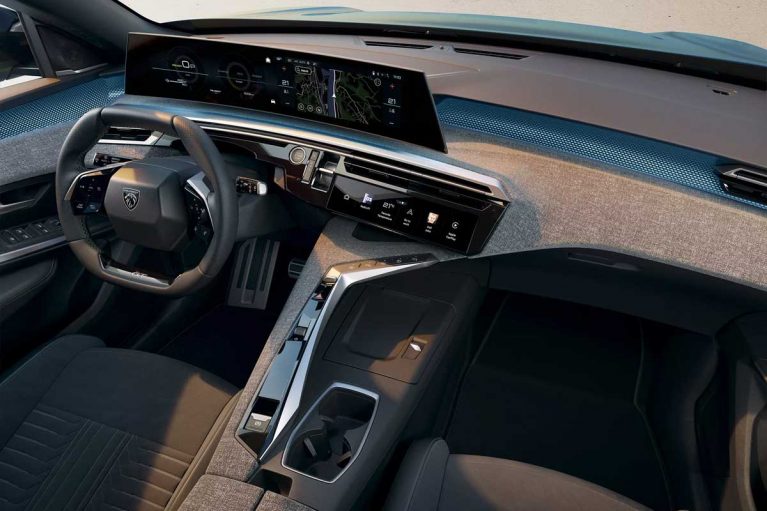 رونمایی از کابین نسل جدید پژو 3008 با نمایشگر 21 اینچی