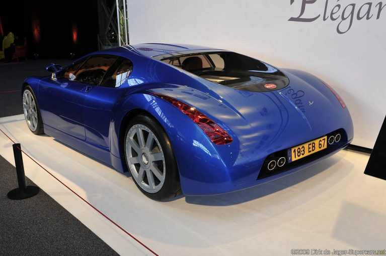 بوگاتی 18/3 Chiron