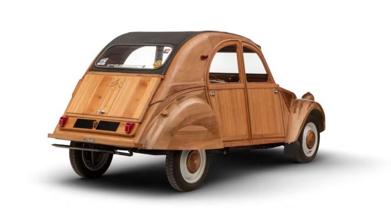 سیتروئن 2CV چوبی