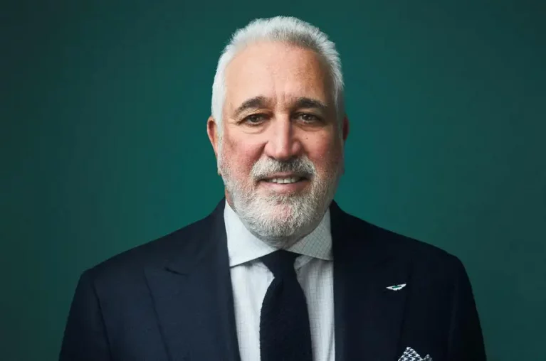 مدیرعامل استون مارتین: برای کاری که انجام دادم باید نشان شوالیه دریافت کنم!