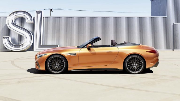 نمای جانبی مرسدس AMG SL63 سفارشی