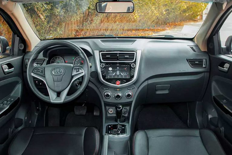 مقایسه جک J4
