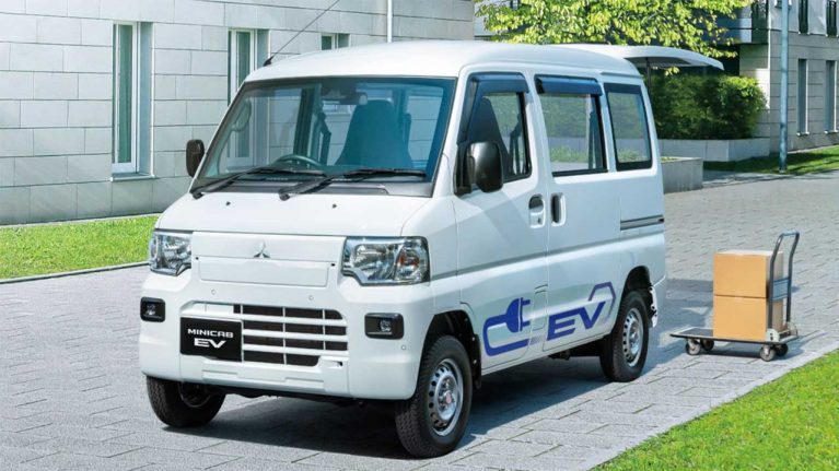 معرفی ون برقی کوچک میتسوبیشی با 42 اسب بخار و برد 180 کیلومتر