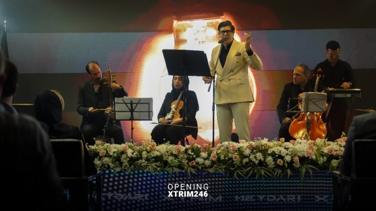 حضور سالار عقیلی در افتتاحیه شوروم نمایندگی 246 (نمایندگی حیدری) اکستریم – شهر تهران
