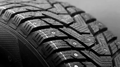 لاستیک میخ دار