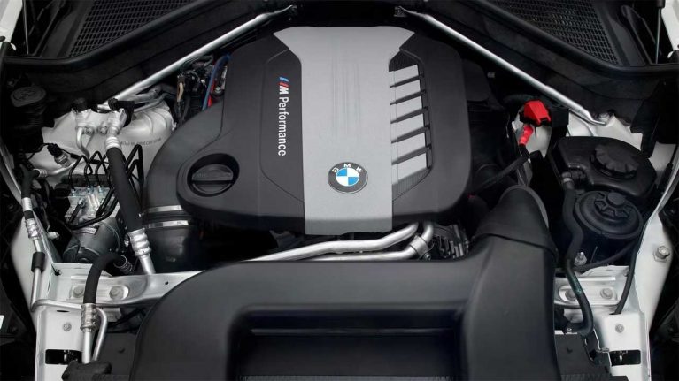 نگاهی به پیشرانه N57 بی ام و، تنها موتور جهان با سه توربوشارژر