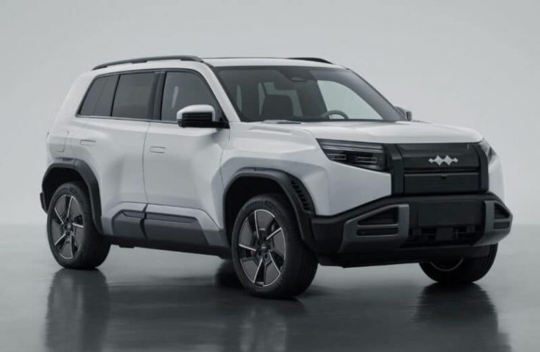 معرفی شاسیبلند برقی بی وای دی فنگ چنگ با قیمت 18 هزار دلار