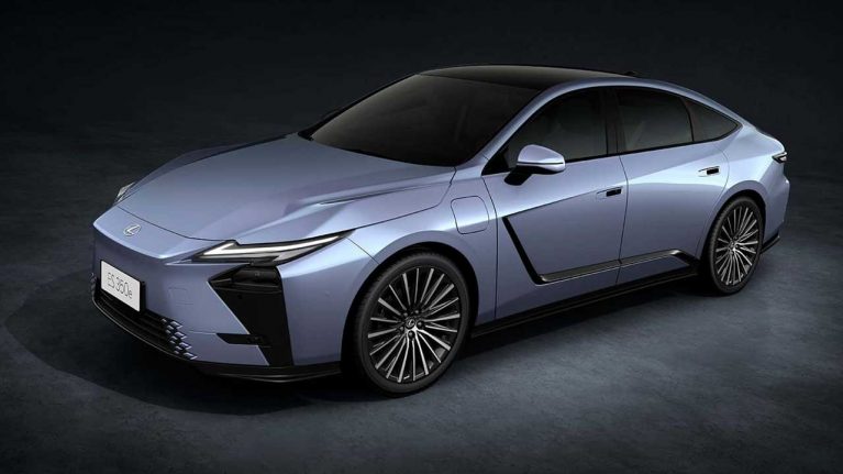 معرفی نسل جدید لکسوس ES با طراحی جسورانه در نسخه‌های برقی و هیبریدی