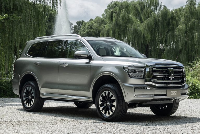 تانک 500 هیبرید؛ مشخصات و قیمت شاسی بلند وارداتی ایران خودرو