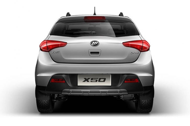 لیفان X50 / نمای عقب