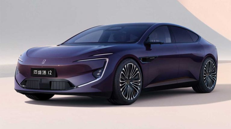 آواتر 12 و جنجال ضریب درگ، آزمایش تونل باد با دعوت از ایلان ماسک